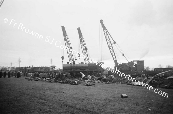 SALVAGING  WRECKED TRAIN